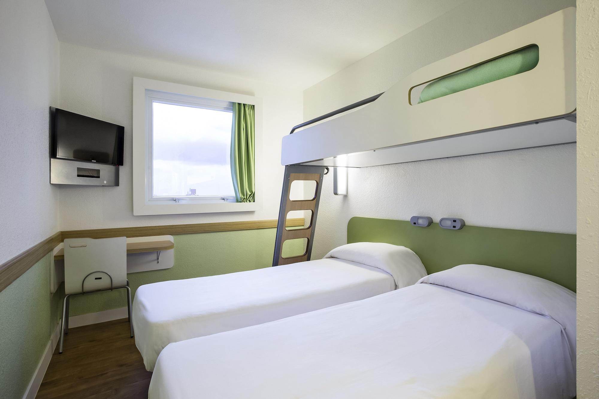 Ibis Budget Tours Nord Екстер'єр фото