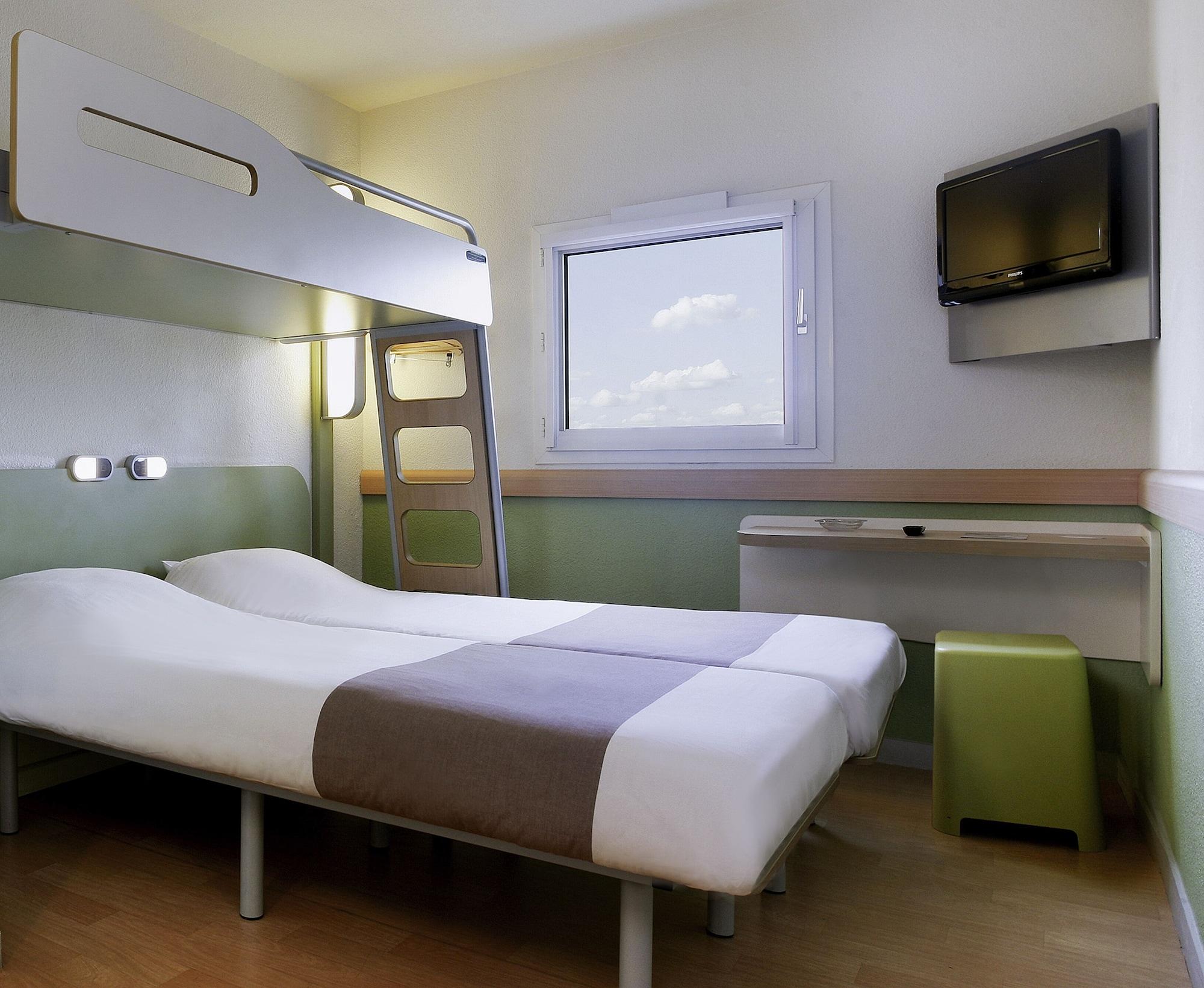 Ibis Budget Tours Nord Екстер'єр фото